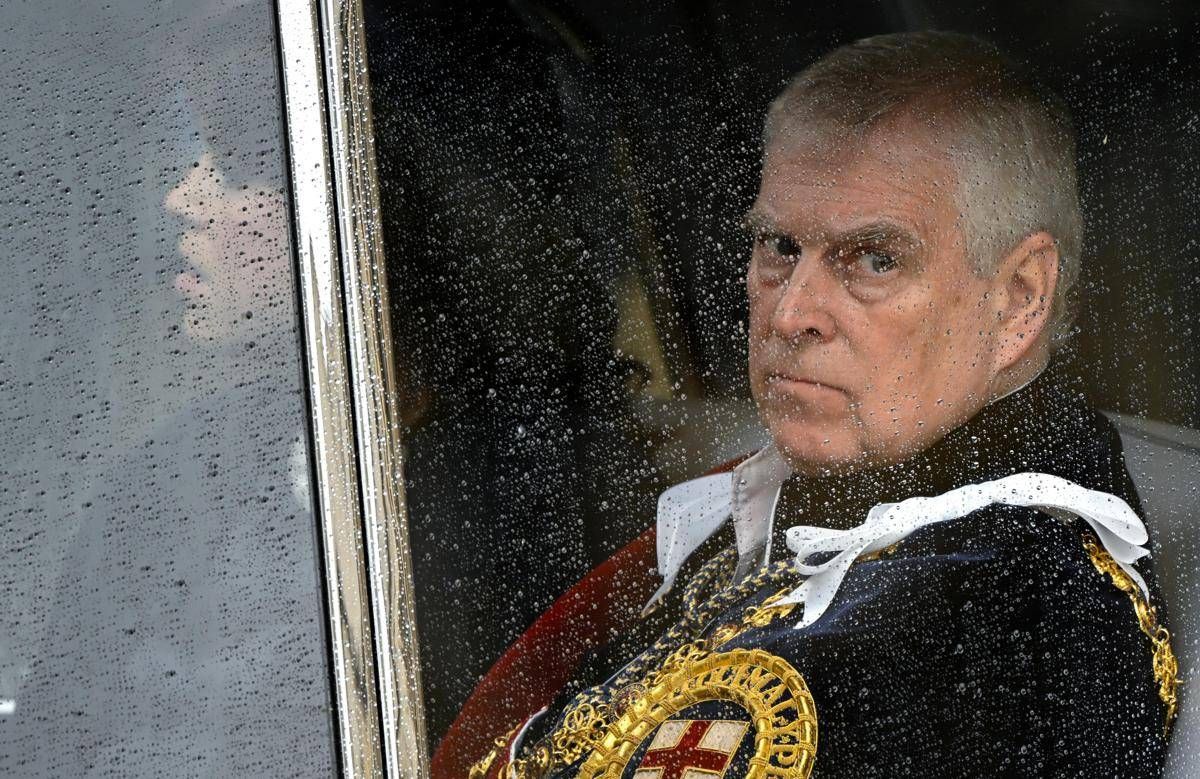 Caso Epstein, a Westminster mozione per privare Andrea del ducato -
