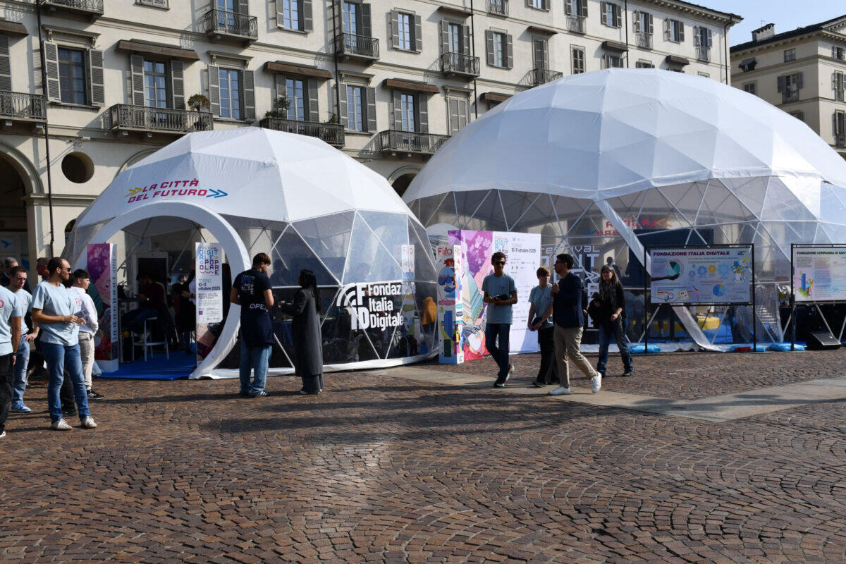 Oltre 5.000 presenze al Festival Digitale Popolare | La rivoluzione digitale potrebbe cambiare le città italiane per sempre! - 