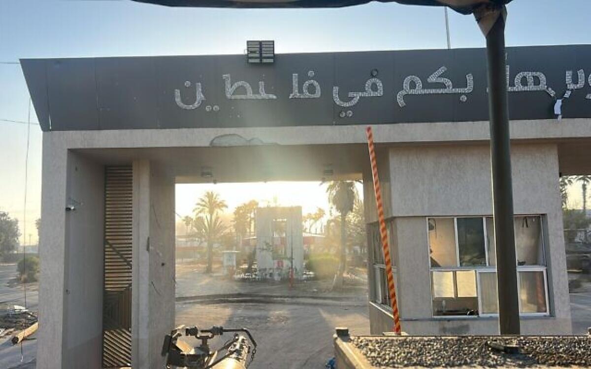 Israele riapre il valico di Rafah | È davvero un segno di pace o solo una mossa strategica? -