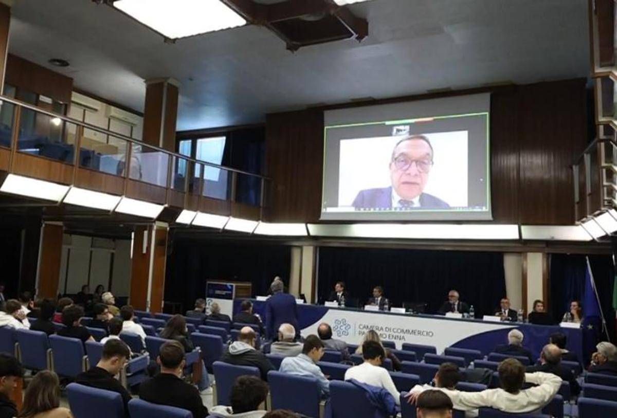 Imprese, Tripoli (Unioncamere): "Senza organismi intermedi il futuro è impensabile" - 