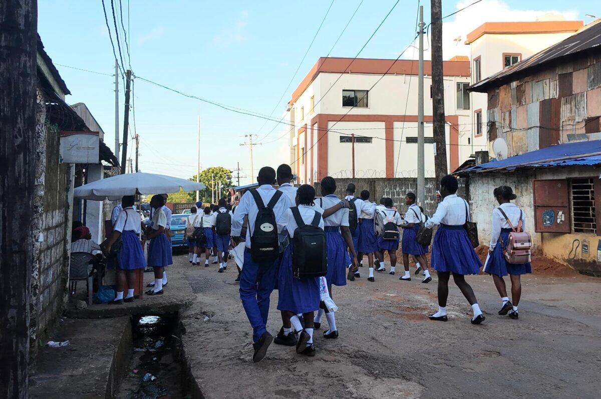 La Sierra Leone insegna: un paese di giovani che non hanno mai visto la guerra | Cos'è davvero il conflitto civile? - 