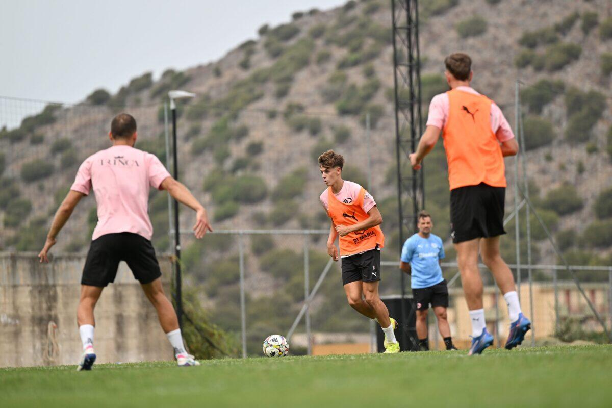 Palermo FC sorprende con un nuovo metodo di allenamento | Scopri cosa cambia davvero nella preparazione! - 