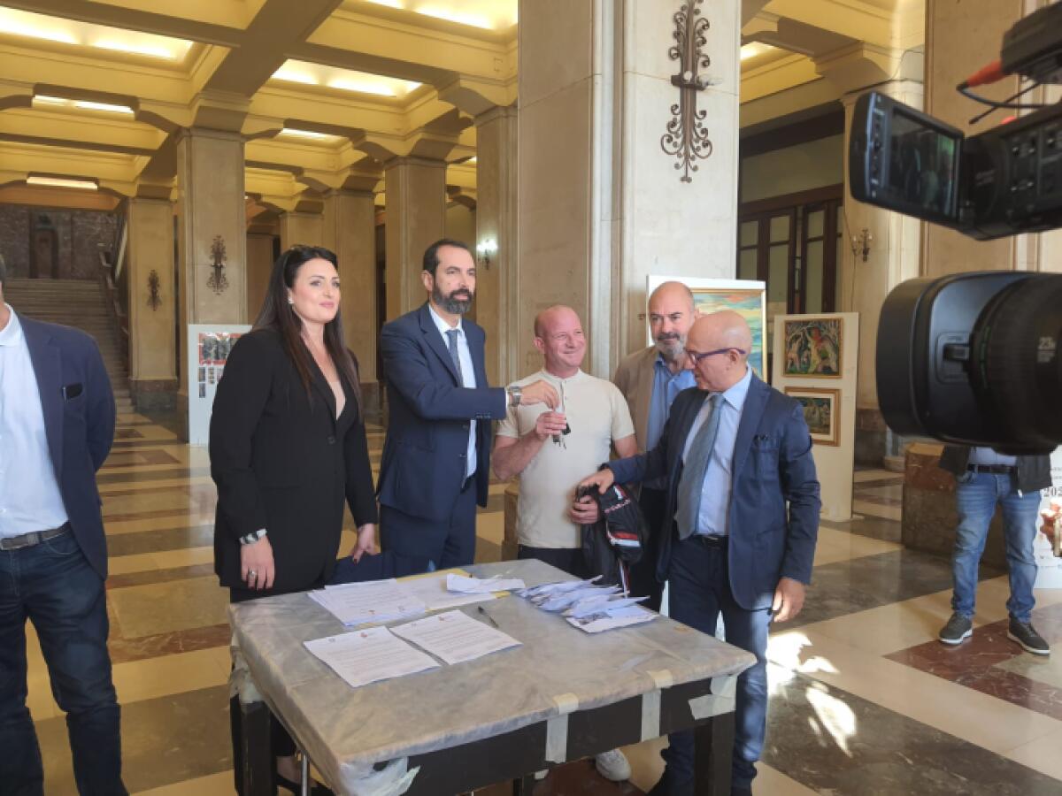 Risanamento Comune di Messina: 11 famiglie finalmente felici | Ma quanto durerà questo cambiamento? -