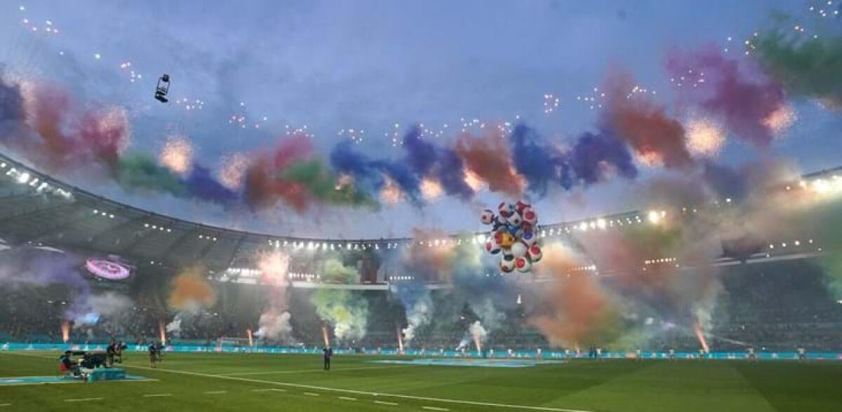 Russia in corsa per Euro 2032 | L'Italia rischia di perdere l'evento per mancanza di stadi? - 