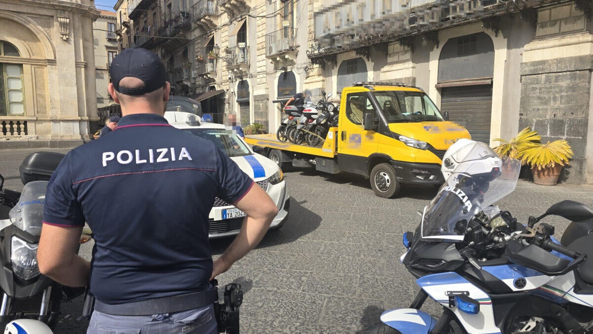 Catania: La sorprendente operazione della Polizia che ha sgominato il degrado urbano | Scopri quali segreti sono stati rivelati! -