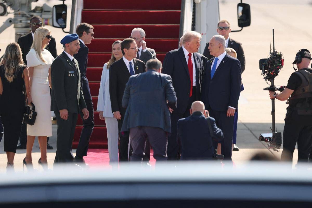 Trump arrivato alla Knesset. A Netanyahu e Herzog: "E' il vostro giorno migliore" - 