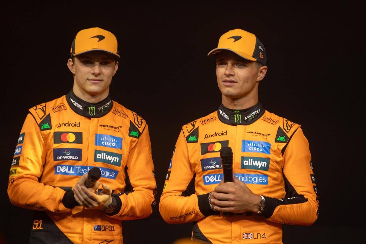 Formula 1, lotta McLaren per il titolo. Norris: "Ripercussioni per contatto Singapore" -