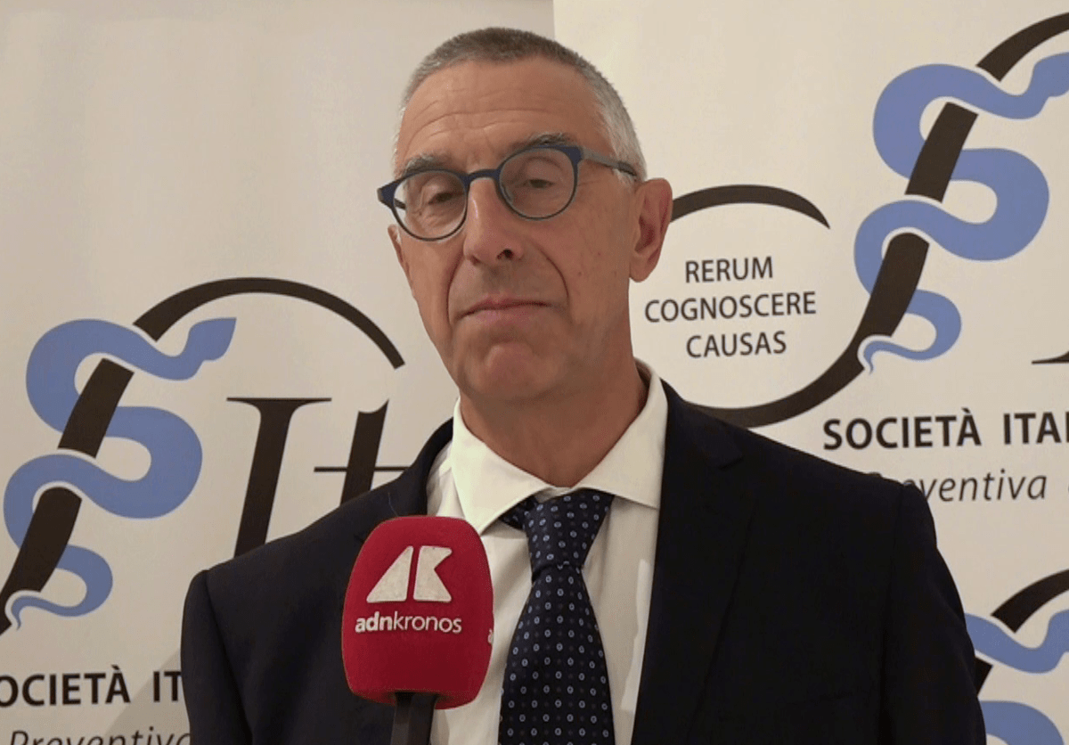 Vaccini, igienista Gabutti: "Aumentare coperture aiuta contrasto a resistenza batterica" - 