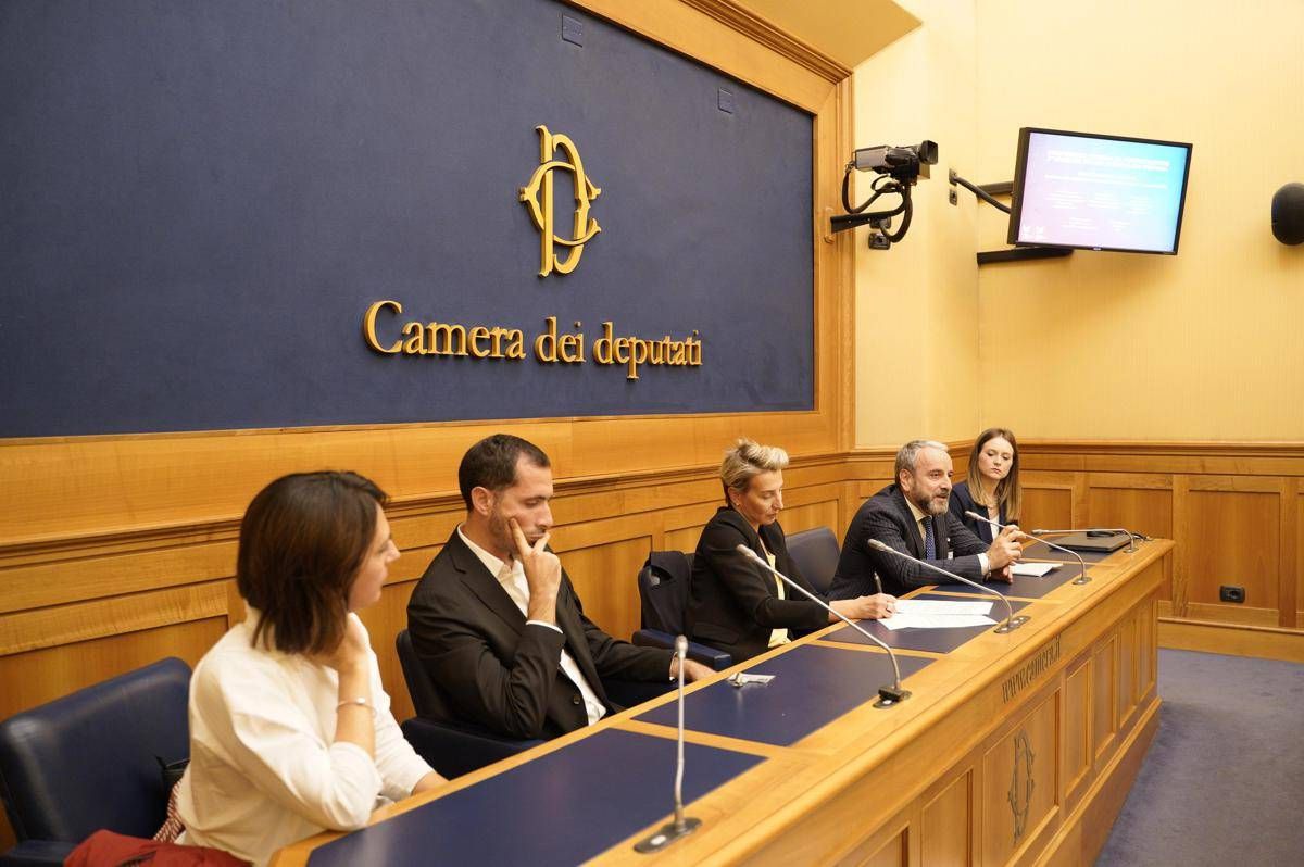Imprese, Vacarini (Unipol): "Diventino media company per dialogare con nuove generazioni" -
