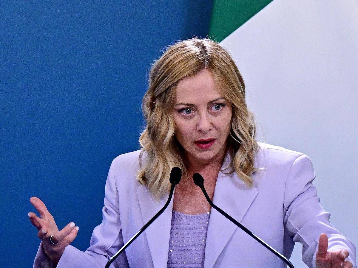"Consensi record per Meloni e governo a vigilia tre anni di mandato", il rapporto Vis Factor-Emg - 