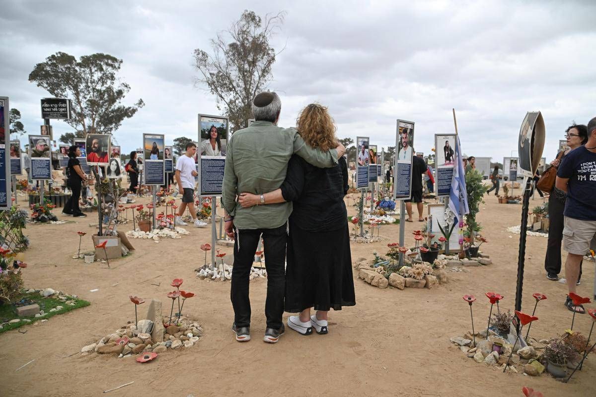 Sopravvissuto al massacro del 7 ottobre, si toglie la vita: "Perdonatemi, non ce la faccio più" - 