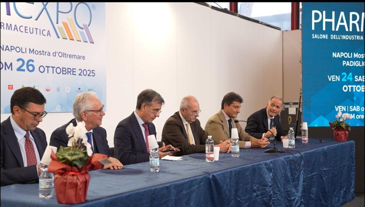 Farmacia dei servizi: numeri da capogiro in un evento straordinario | Scopri perché la Campania è diventata un modello per l'Italia! - 