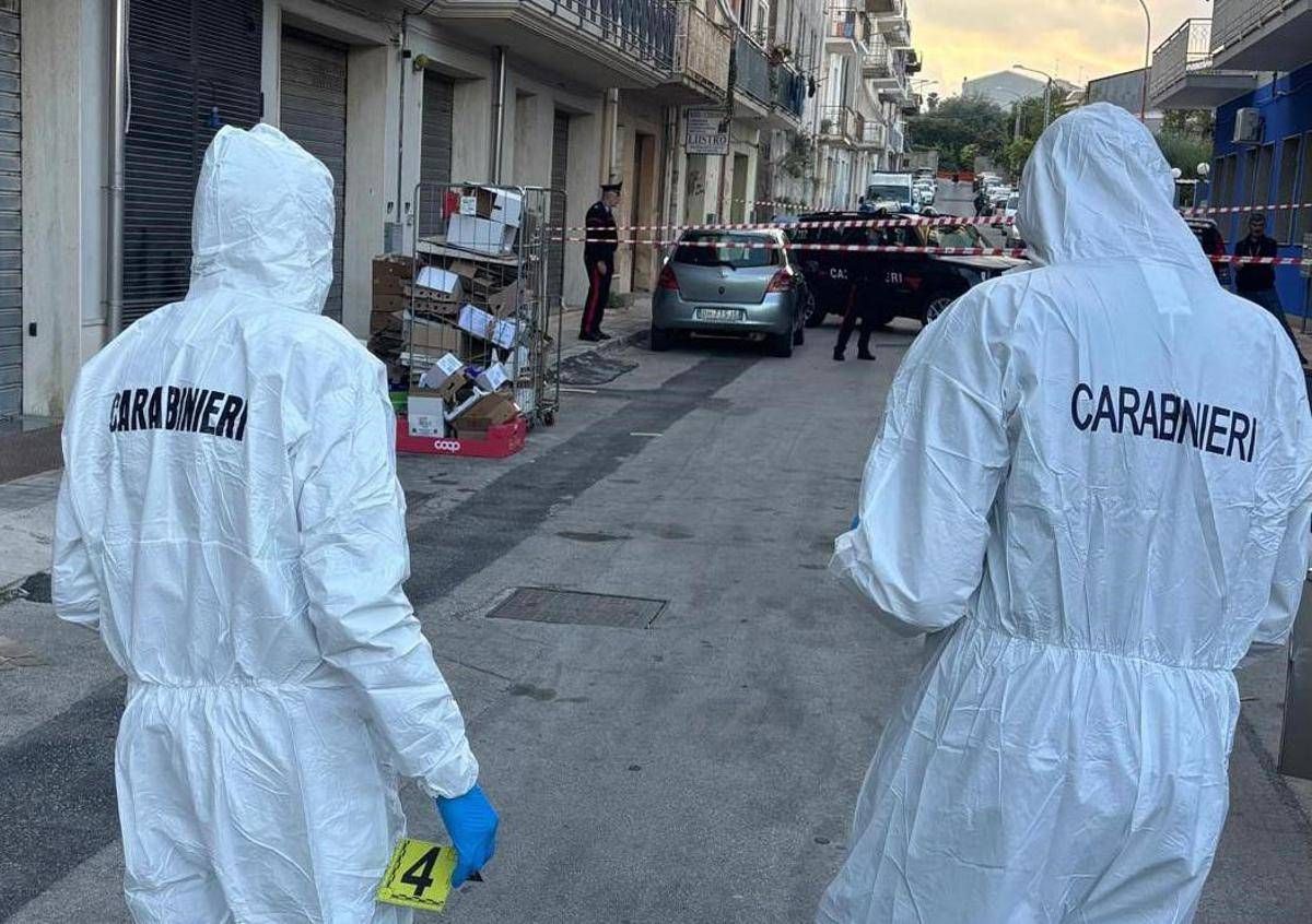 Siracusa, accoltella la ex che esce dal lavoro: lei in fin di vita, lui arrestato -