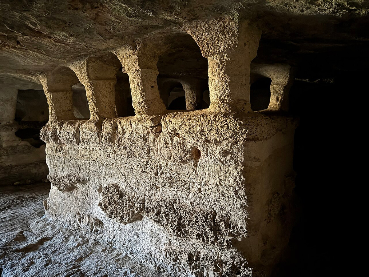 Il luogo ragusano dove il tempo si è fermato e il silenzio racconta la vita dopo la vita - Foto: Codas/Wikipedia