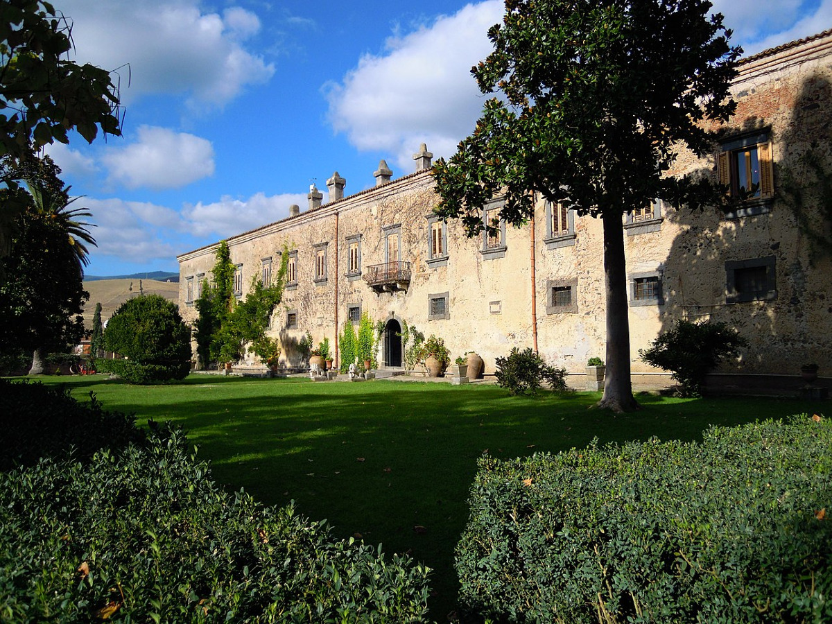 A Catania c'è un borgo dove un’eredità inglese trovò casa per sempre - Foto: epanto/Wikipedia