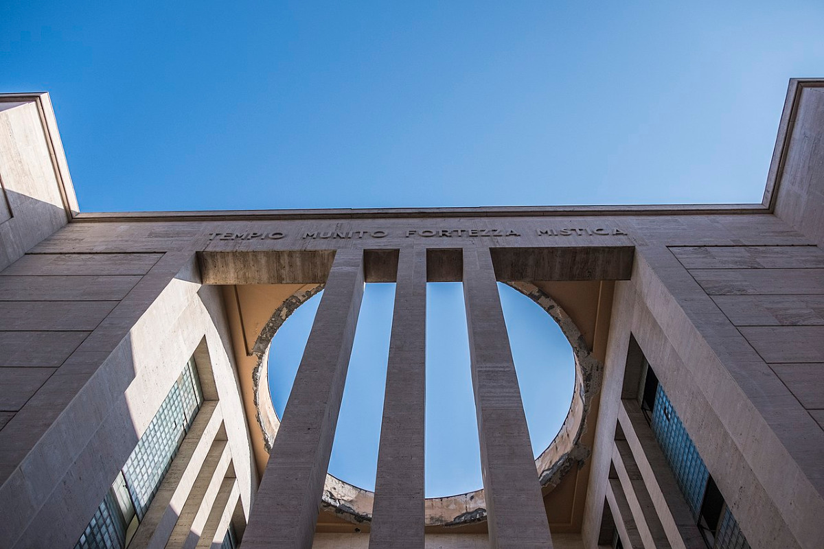 A Palermo c'è un edificio con un'architettura fuori dal normale: ecco come si chiama - Foto: Davide Mauro/Wikipedia