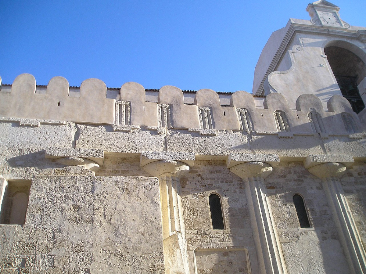 A Siracusa si trova un edificio dove gli dèi non hanno mai smesso di guardare il mare - Foto: Verity Cridland/Wikipedia