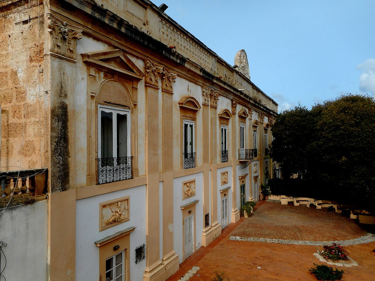 La villa dove Palermo riscopre l’eleganza di un’epoca assurda che pochi ricordano - Foto: Stendhal55/Wikipedia