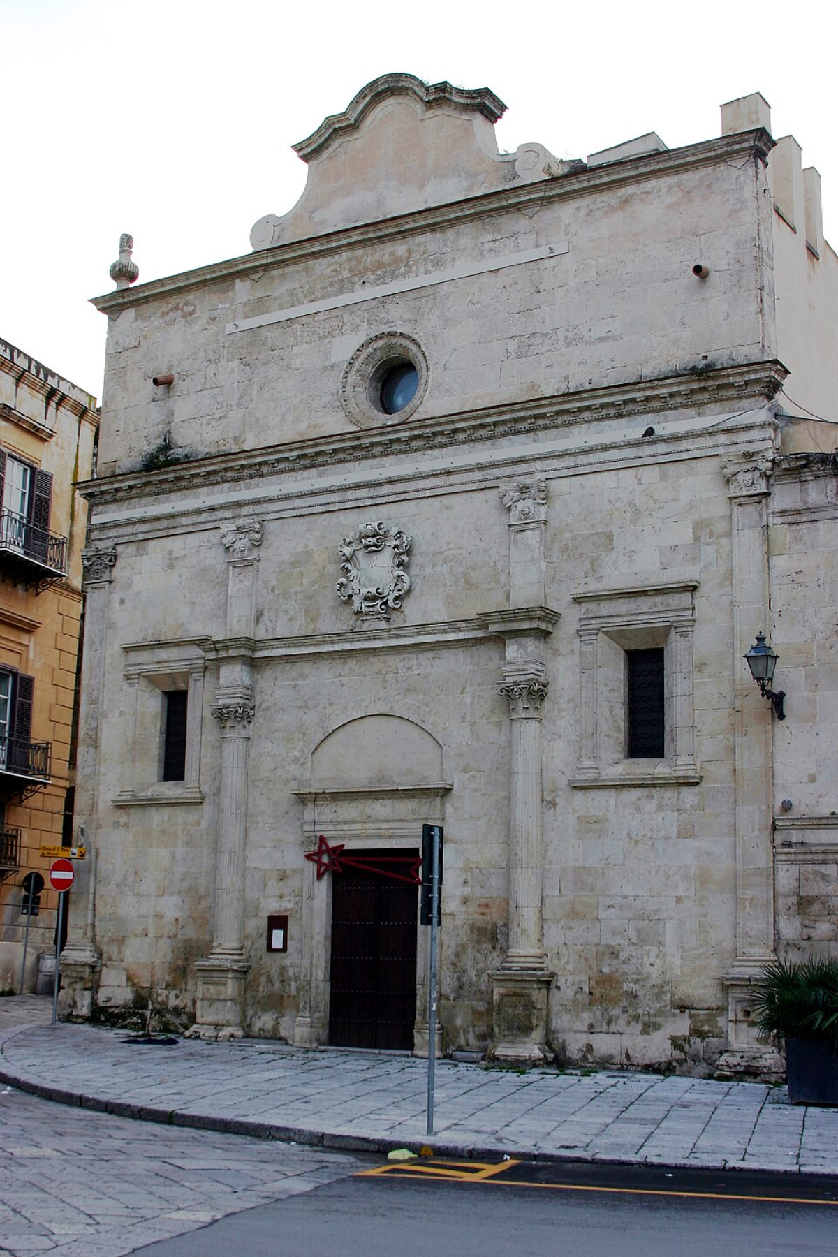 Il piccolo edificio cristiano di Palermo che trasformò una paura collettiva in un qualcosa di assurdo - Foto: José Luiz Bernardes Ribeiro/Wikipedia