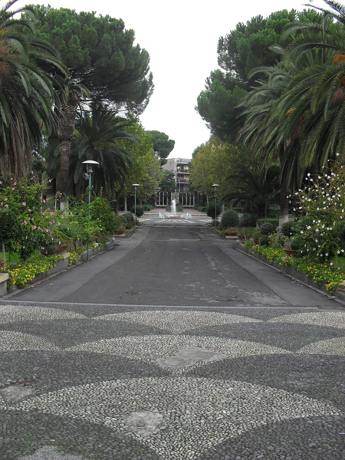 Il giardino di Paternò che racconta un’altra Sicilia e nasconde una curiosità sorprendente - Foto: Normangreek/Wikipedia