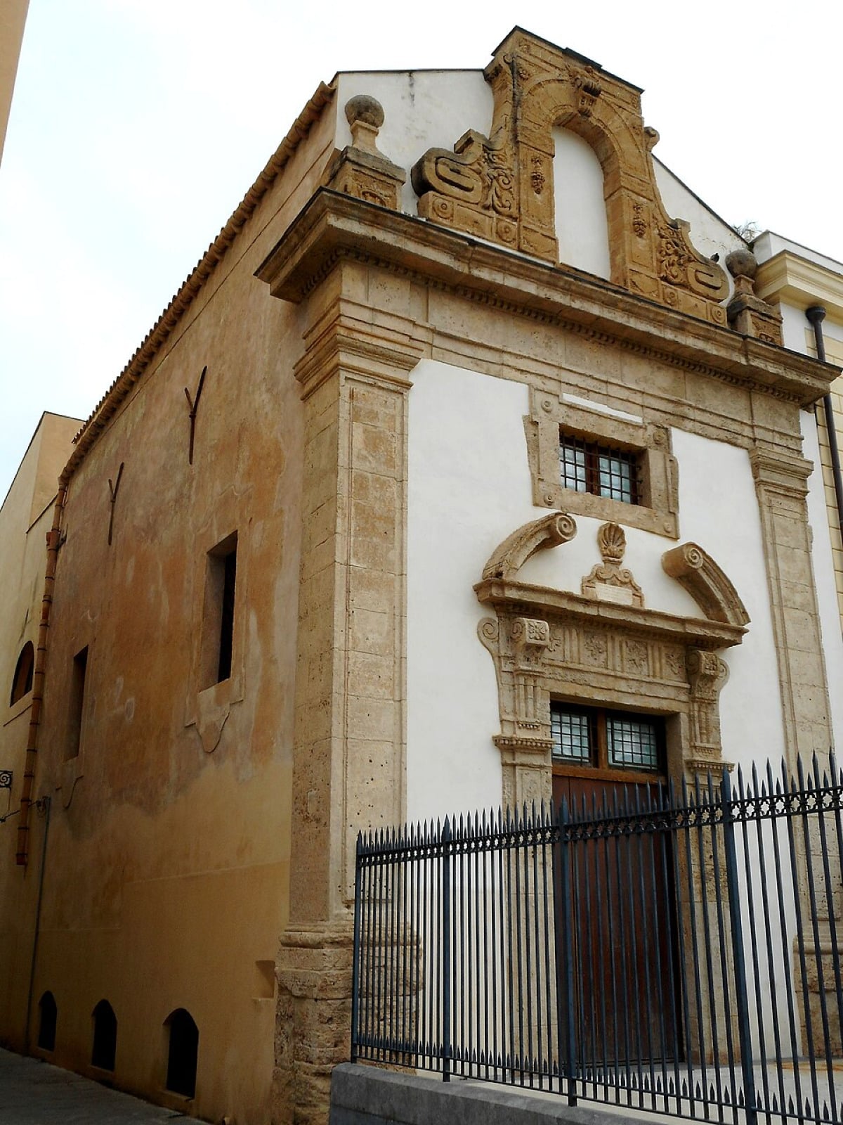 La chiesa nascosta nel cuore di Palermo che conserva una storia più grande delle sue mura - Foto: Stendhal55/Wikipedia