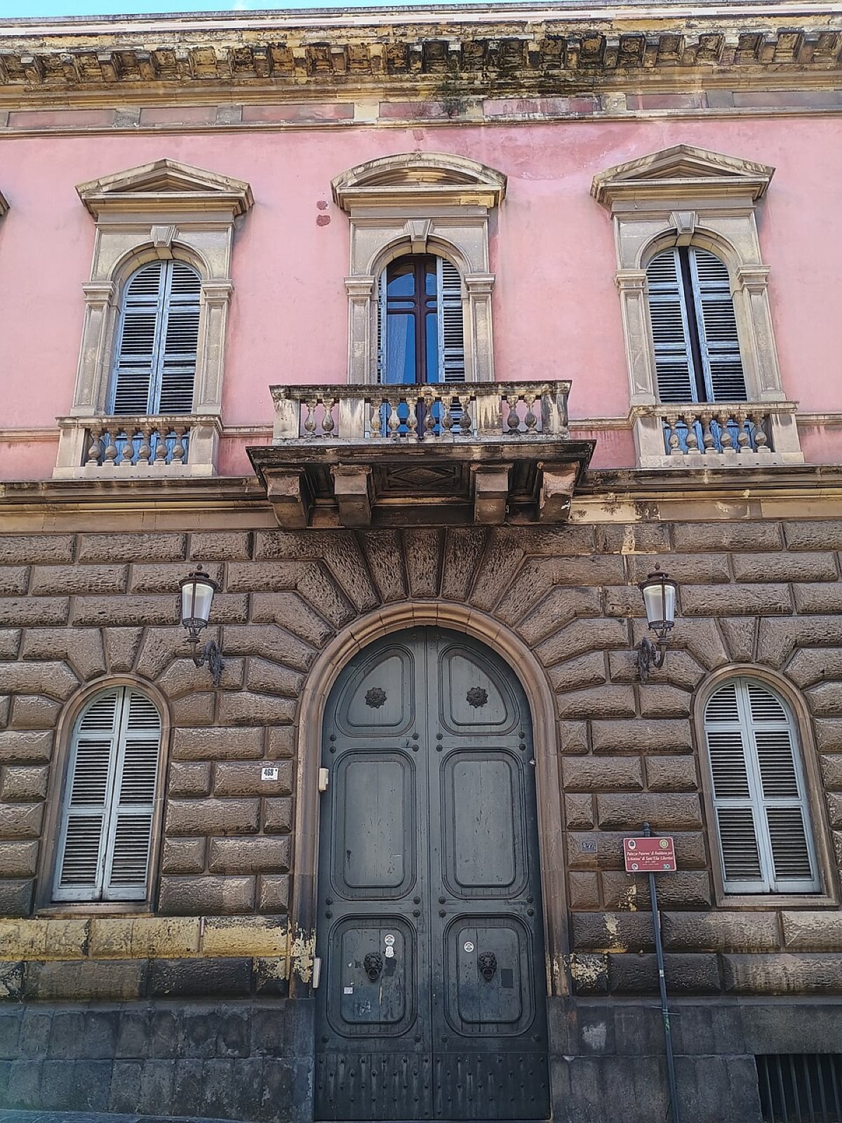 La storia incredibile di un palazzo catanese tra fasti, crolli e una curiosità inattesa - Foto: Pequod76/Wikipedia