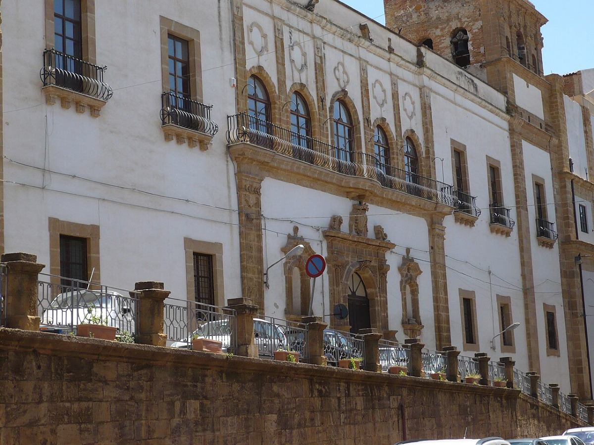 L'incredibile edificio nisseno che ha cambiato funzione più volte senza perdere la sua impronta - Foto: OppidumNissenae/Wikipedia