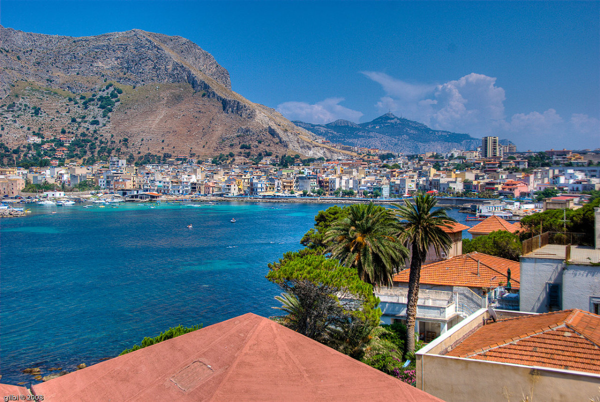 Un porto nato senza clamore, ma decisivo per Palermo: è unico nel suo genere - Foto: Gilberto Gaudio/Wikipedia