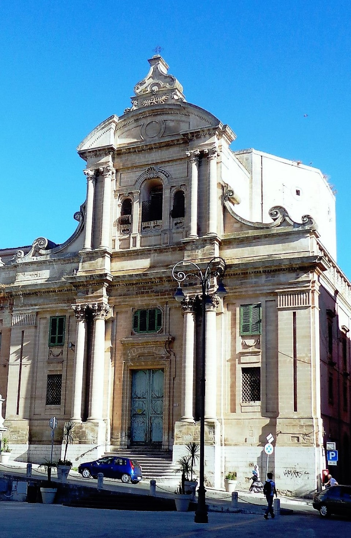 La chiesa del Collegio di Ragusa e la curiosità sorprendente nascosta tra le sue pietre - Foto: Effems/Wikipedia