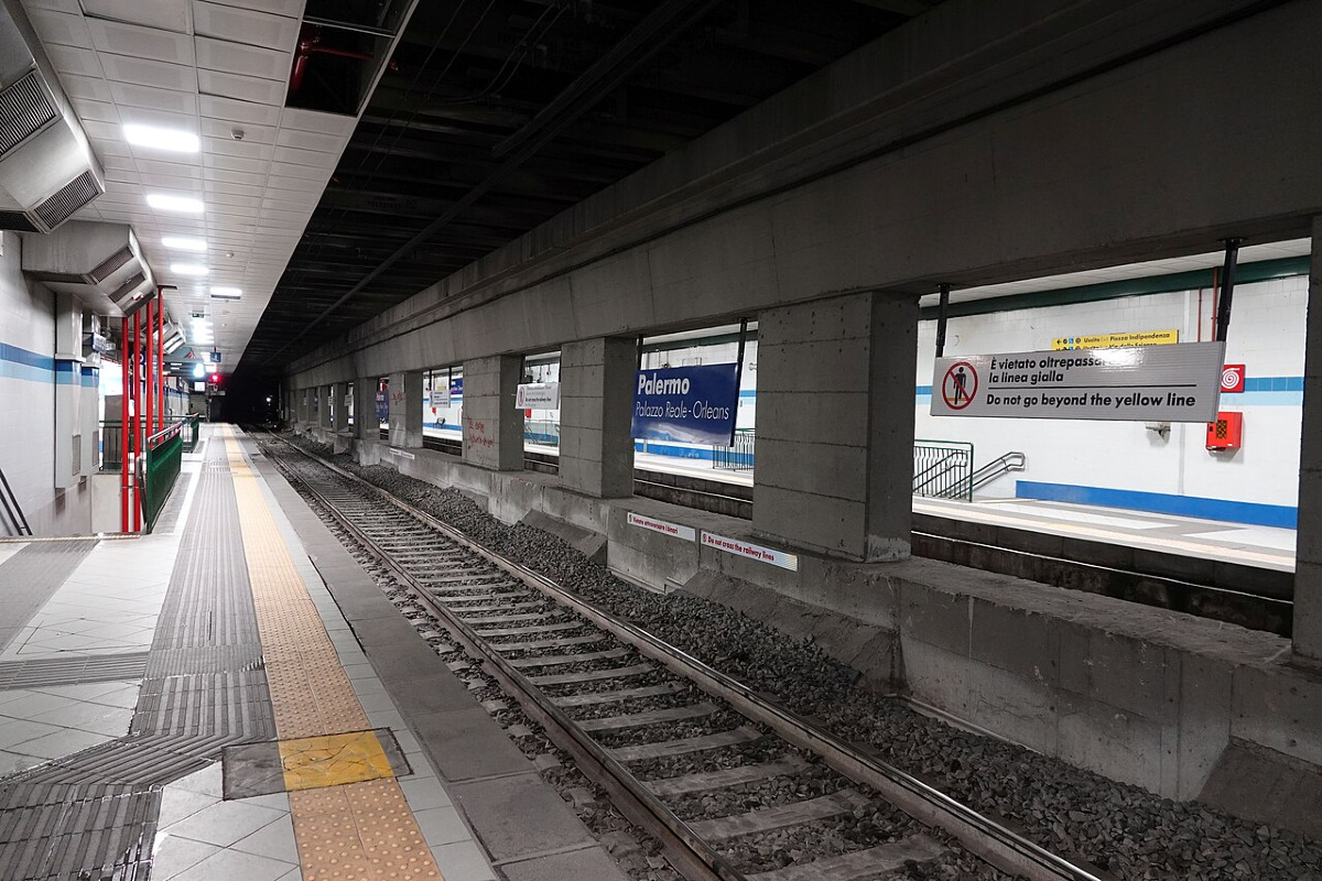 L'assurda stazione di Palermo che custodisce il segreto del potere più antico della città - Foto: Nenea hartia/Wikipedia