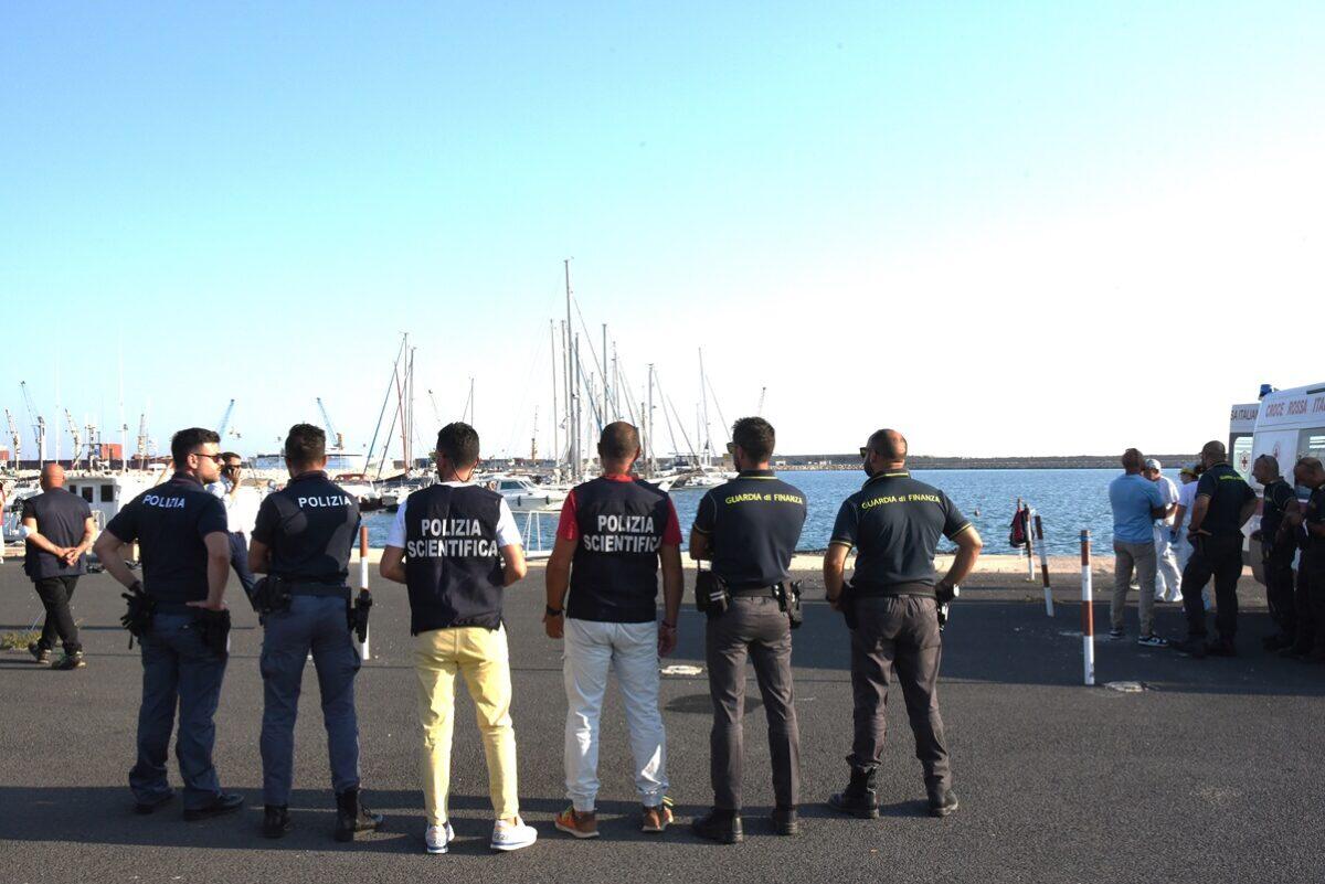 Scafisti arrestati dalla Polizia a Ragusa | Scopri i dettagli shock dell'immigrazione clandestina! - 