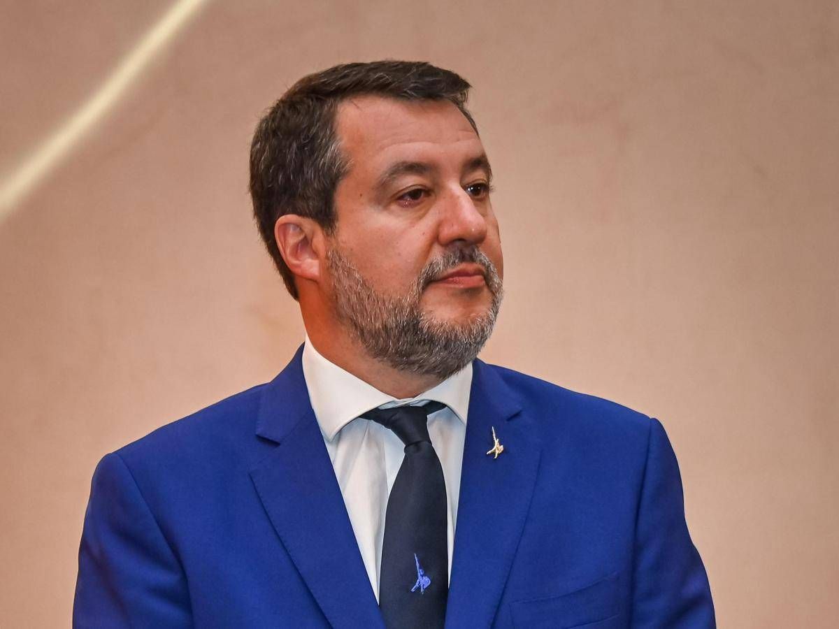 Salvini: "Fuori dalle palle immigrati che non rispettano tradizioni Italia" - 