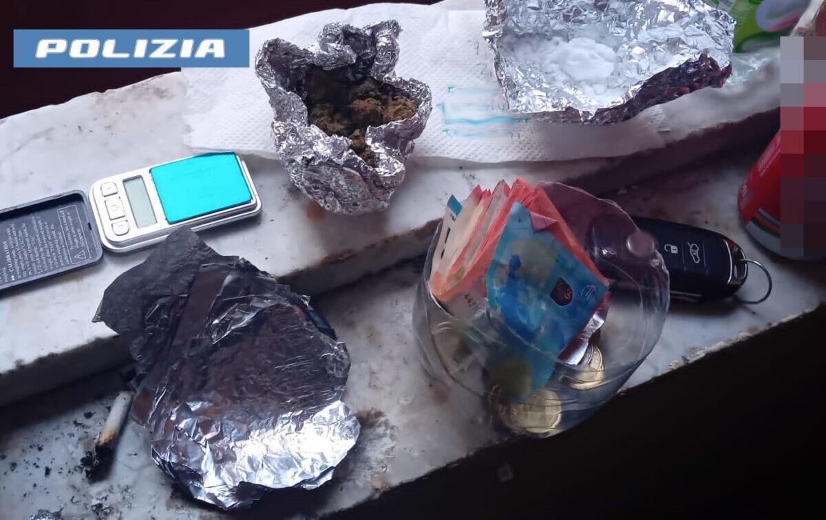 Minorenni Arrestati a Catania | Scopri il Sconvolgente Mondo dello Spaccio a Distanza di Poche Ore! - 