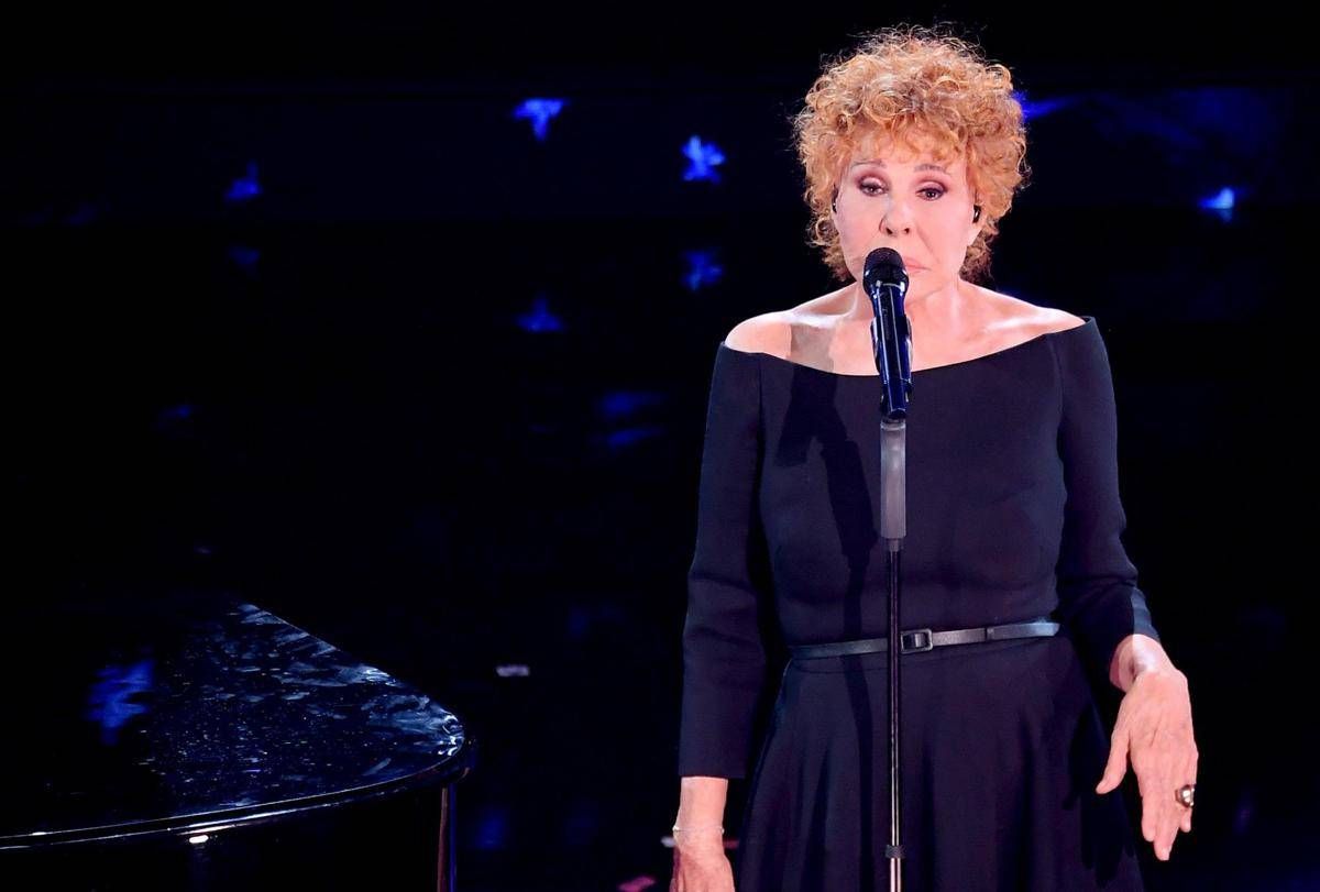Ornella Vanoni: le canzoni e Sanremo, gli amori, la confessione sul funerale e l'ultima provocazione - 