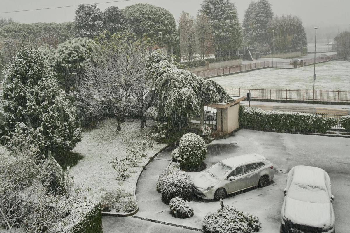 Maltempo sull'Italia con pioggia, vento e neve: scatta allerta in 11 Regioni - 