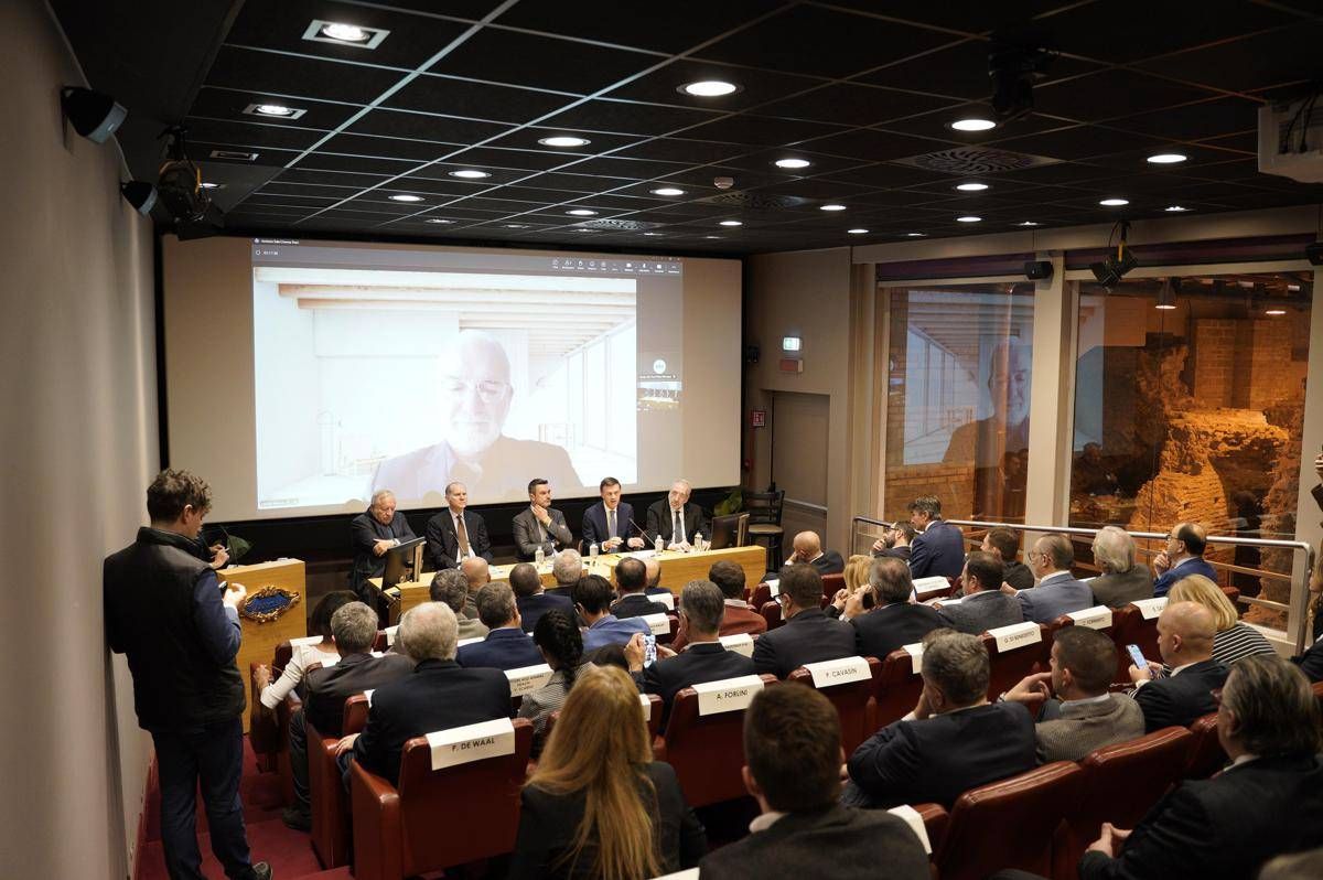 Zootecnia, Assocarni: fatturato tra allevamento e industria pari a 13 miliardi, produzione +6,3% - 