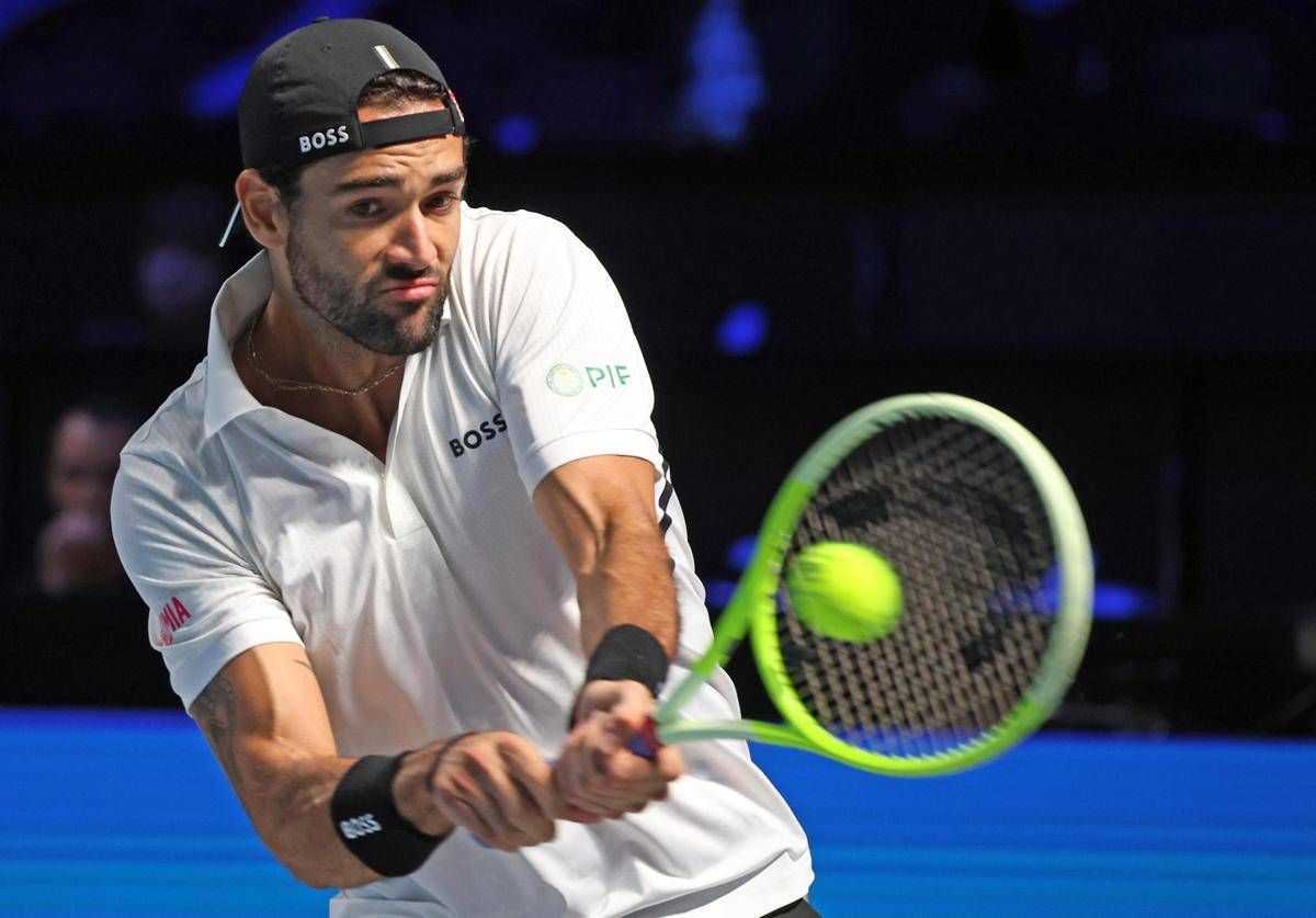 Atp Finals, anche Berrettini si allena a Torino. Prima il calcio tennis, poi il saluto con l'ex coach Santopadre - 