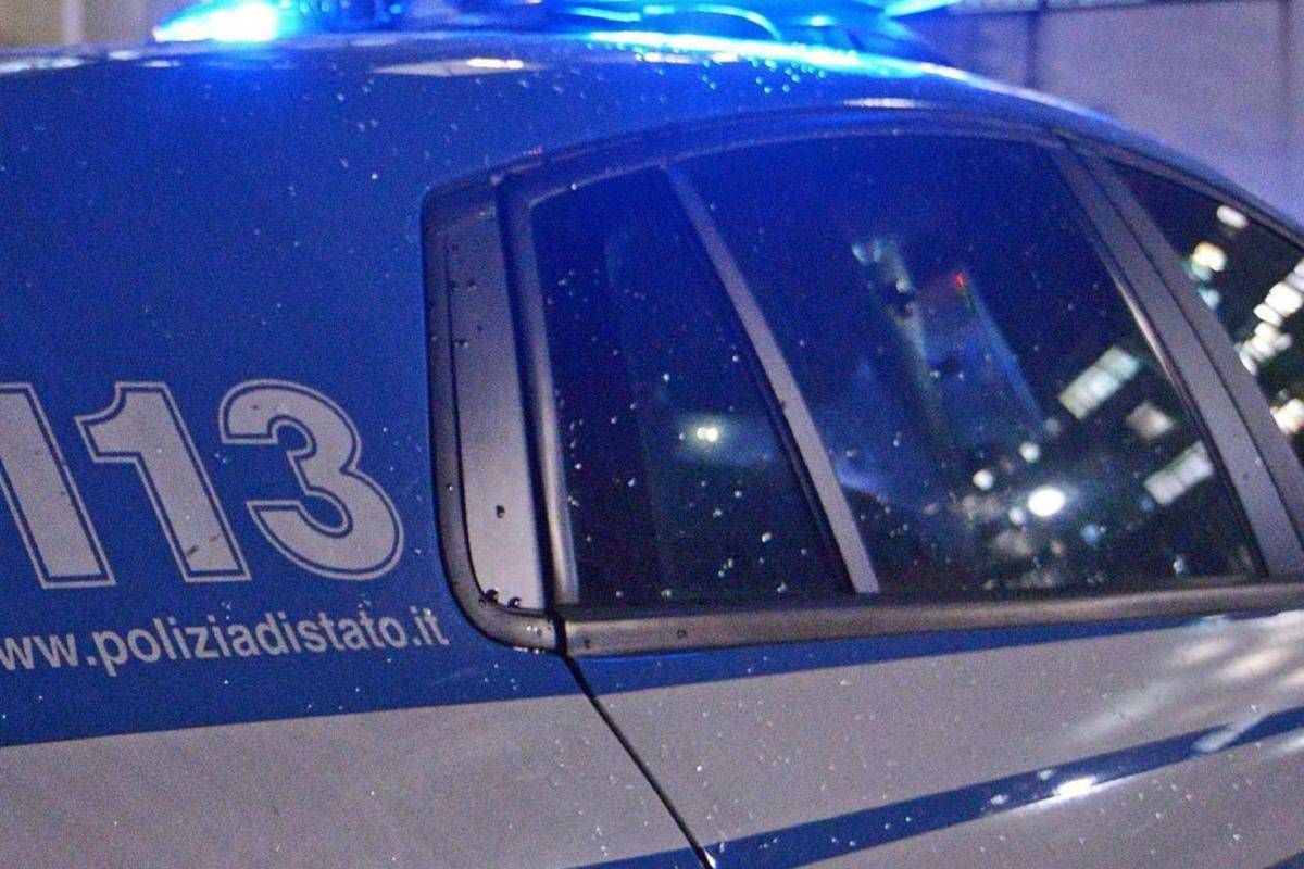 Napoli, grave incidente in autostrada: morto poliziotto di 47 anni -