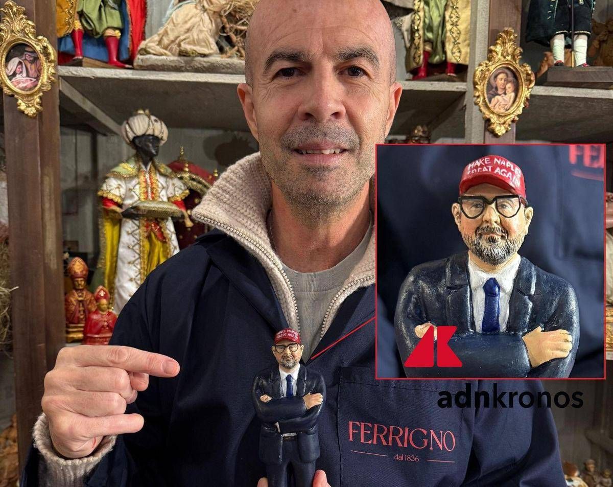 Sangiuliano, a San Gregorio Armeno compare la statuina con cappellino 'Maga' - Foto - 