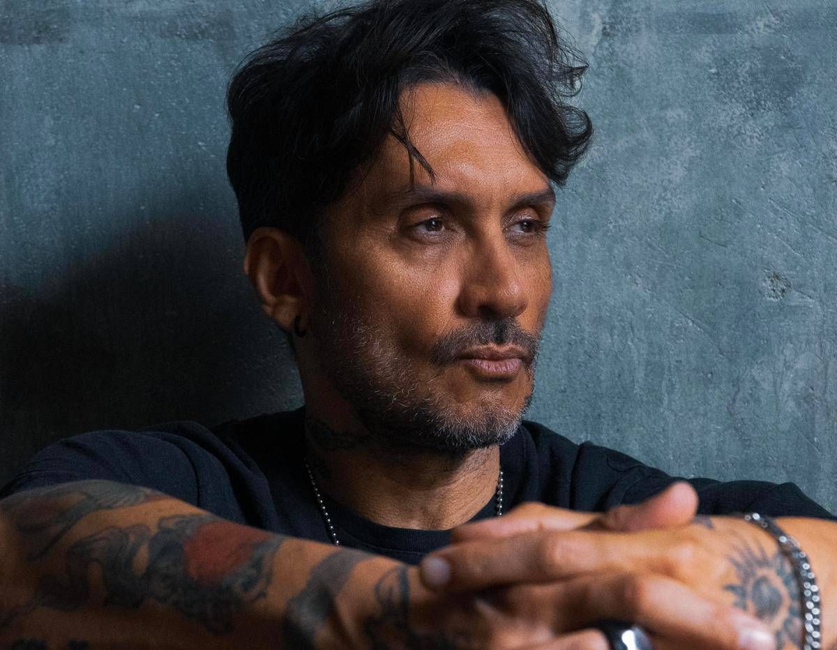 Fabrizio Moro: "Fare dischi? Un martirio. Oggi il sistema musicale vomita troppe canzoni" - 