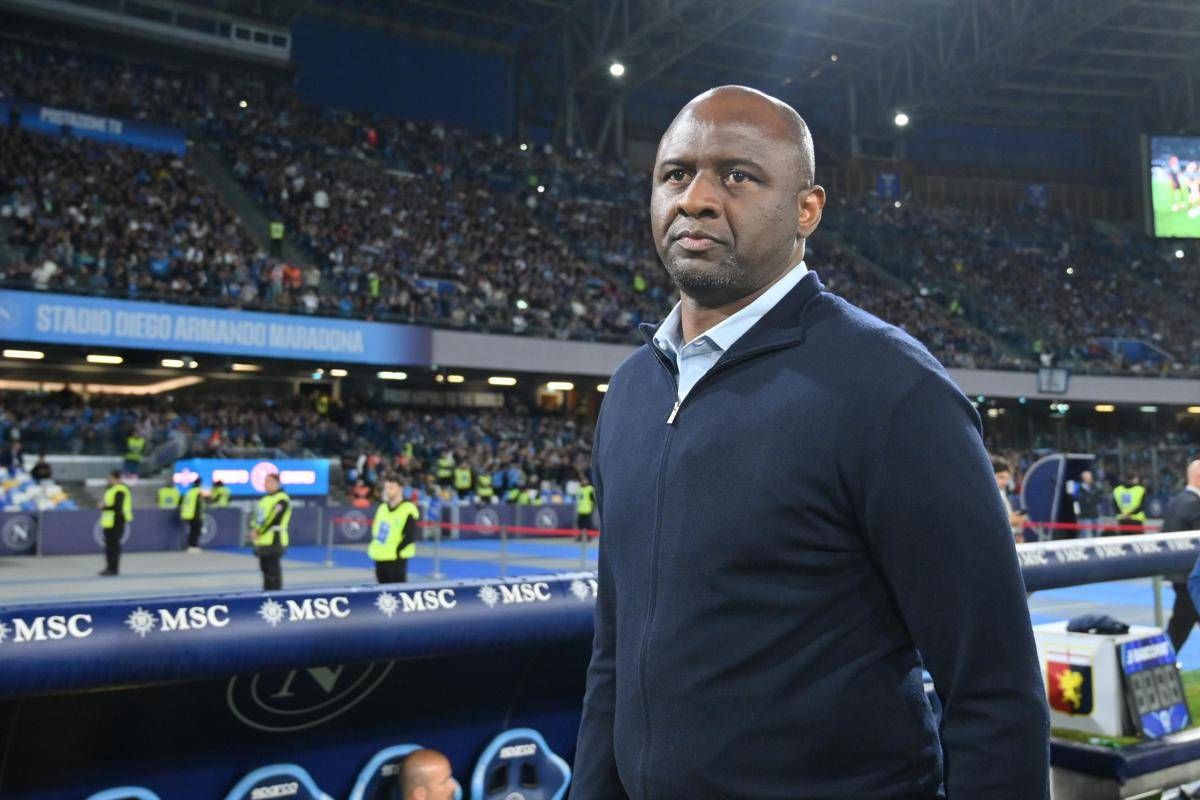 Genoa esonera Vieira, tandem Murgita-Criscito in panchina -