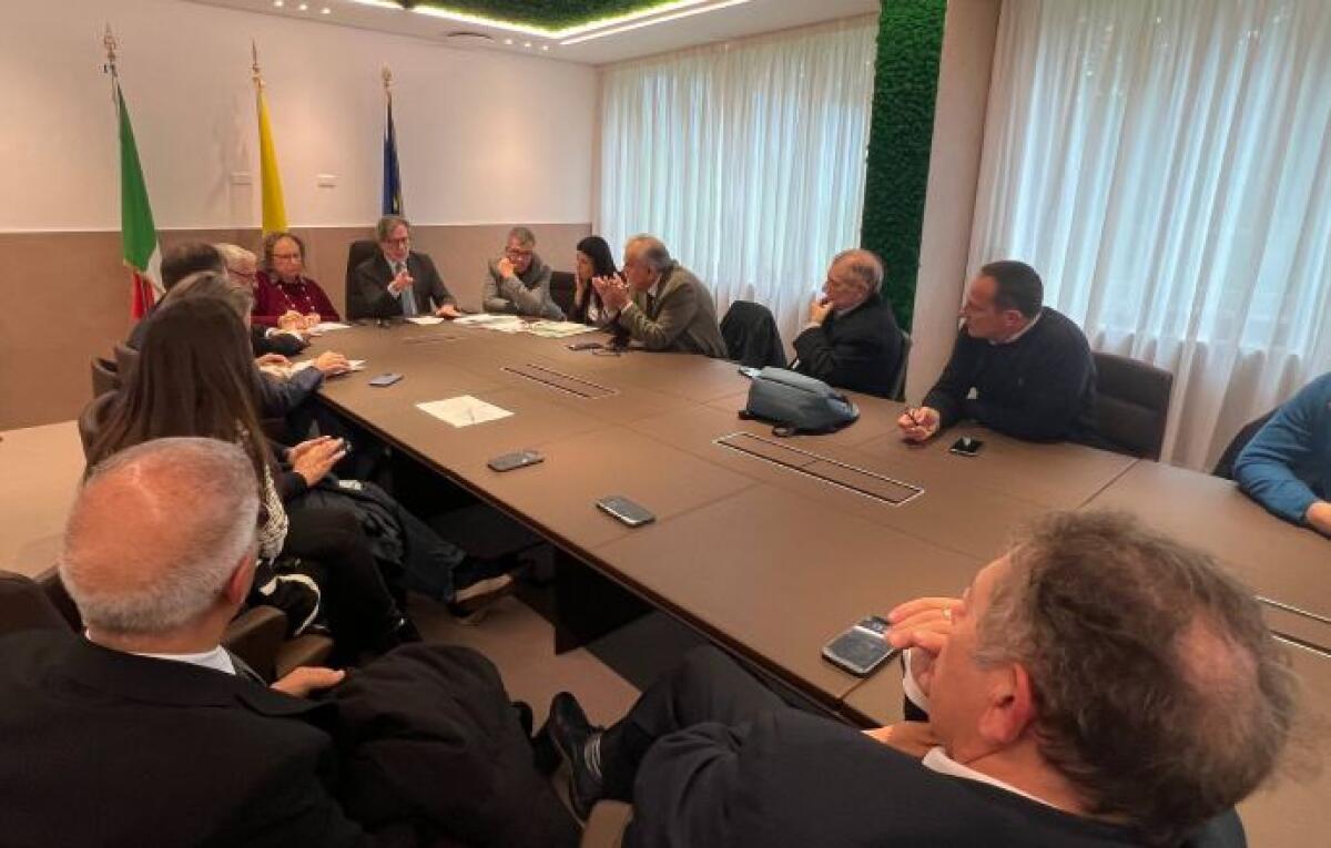 Incontro a sorpresa in Regione Siciliana | I sindacati portano a casa promesse milionarie! - 