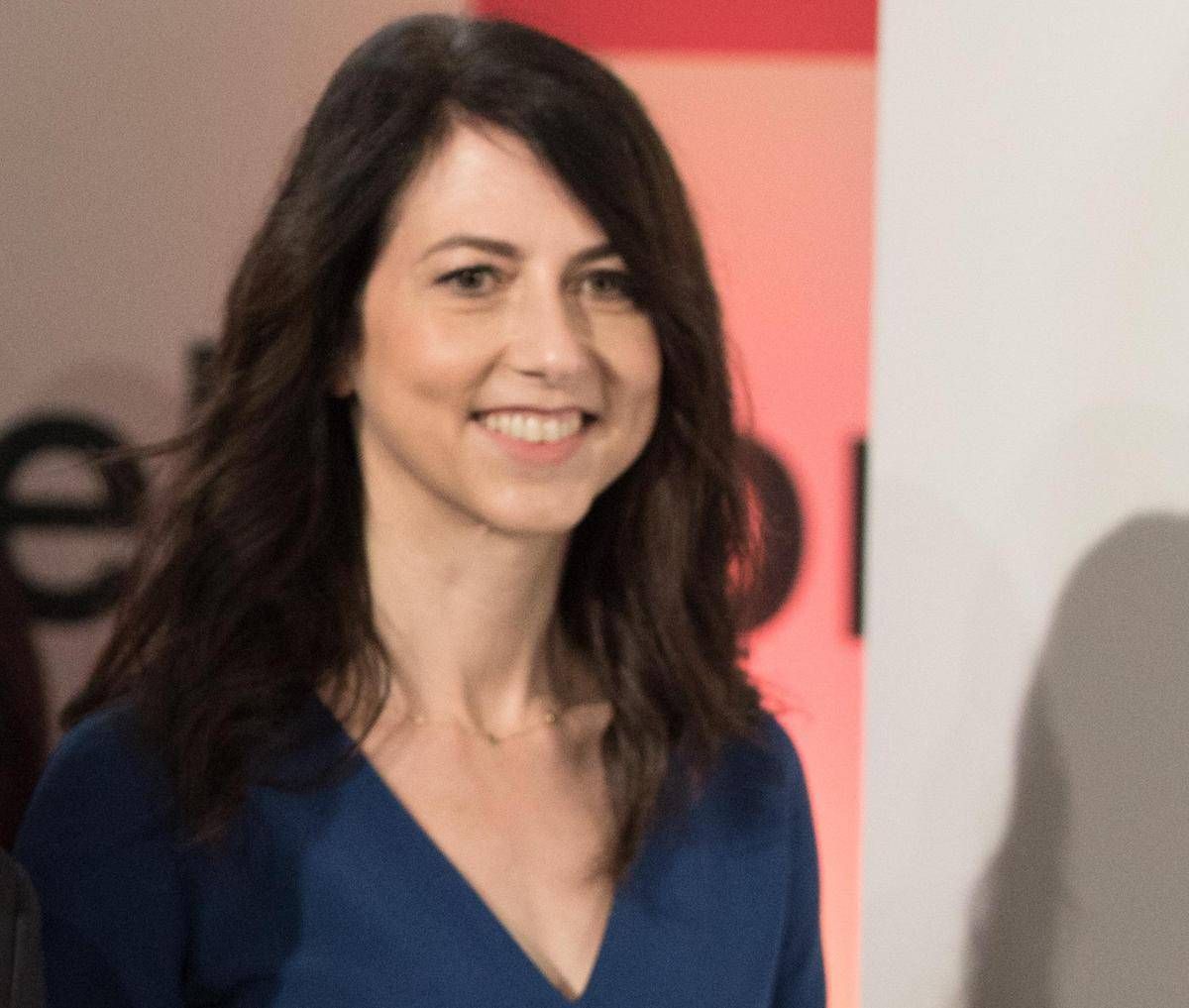Donazione record da 80 milioni, l'ex moglie di Bezos finanzia università - 