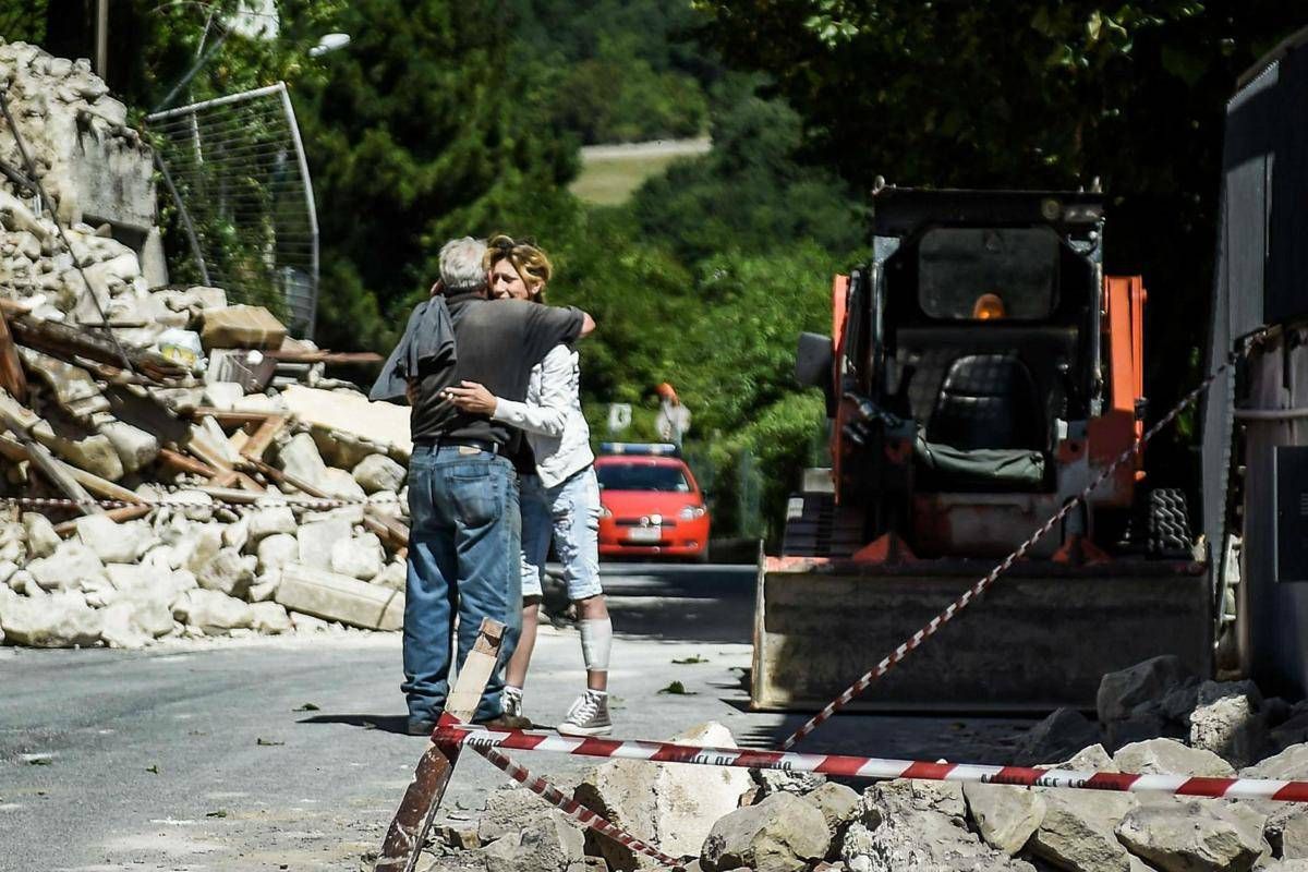Famiglia morta per il crollo del campanile di Accumuli durante il terremoto: condannato l'ex sindaco - 