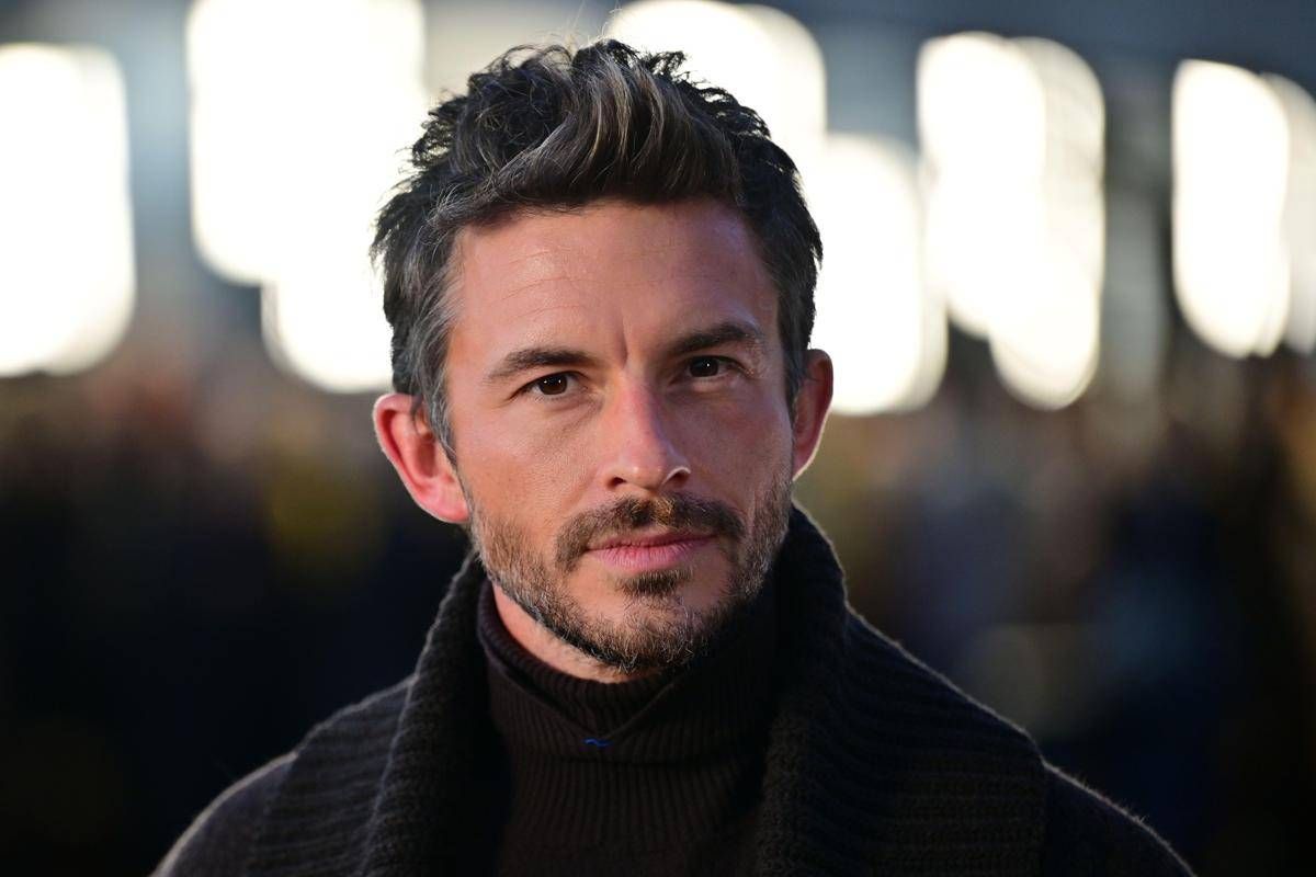 Jonathan Bailey è l'uomo più sexy del 2025 secondo People - 