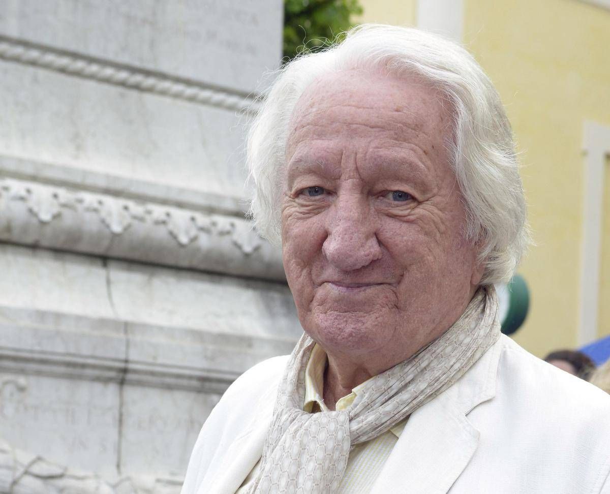 Addio a Forattini, il ricordo dei politici. Bertinotti: "Craxi con stivali alla Mussolini e Berlinguer in vestaglia nella storia" - 