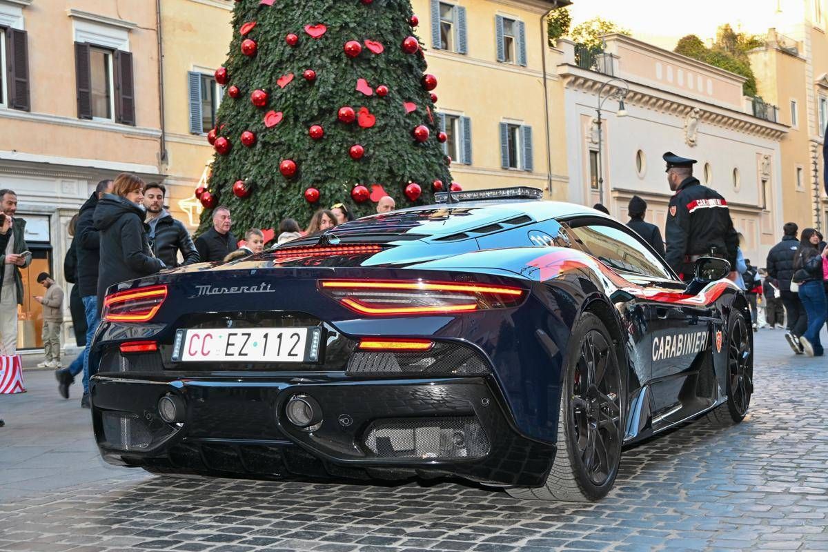 Ai Carabinieri nuova Maserati per trasporti sanitari urgenti, Luongo: ''Sempre pronti a intervenire'' - 