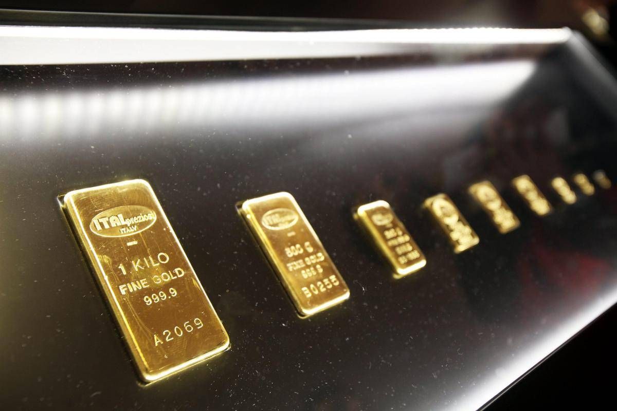 Manovra, ipotesi tassa sull'oro: in Italia circa 167 miliardi tra monete e lingotti - 