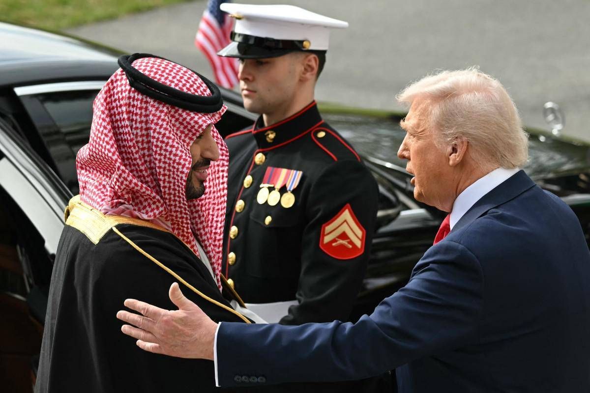 Bin Salman alla Casa Bianca da Trump, accordo da 1 trilione di dollari - 