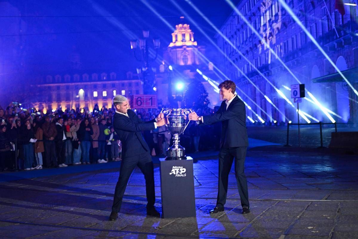 Sinner e Alcaraz, a Torino inizia la 'battaglia' per la coppa del numero uno - 